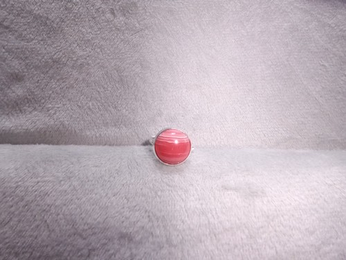 Crimson banded agate - banded,