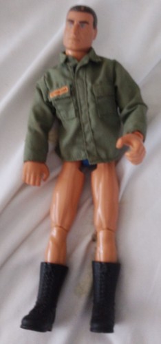Hasbro 1994 action man - man, an