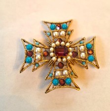 GORGEOUS VINTAGE GOLDTONE Faux