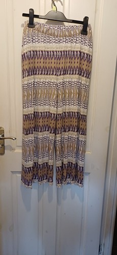 Ladies wide leg floral