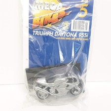 Hachette Maisto Mega Bikes 1:18 Issue 5 Triumph Daytona 955i Diecast Motorcycle