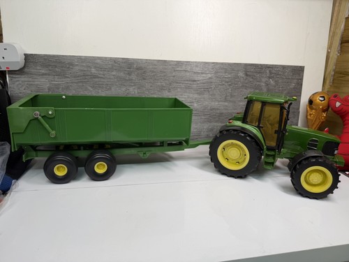 Britains scale john deere - britains,