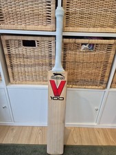 Slazenger V100 G2 Cricket Bat
