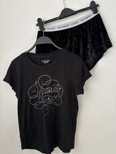 VICTORIA’S SECRET Black