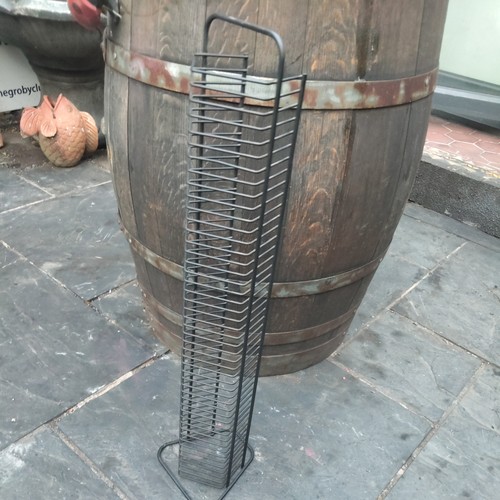 Vintage lcd dvd - tower,