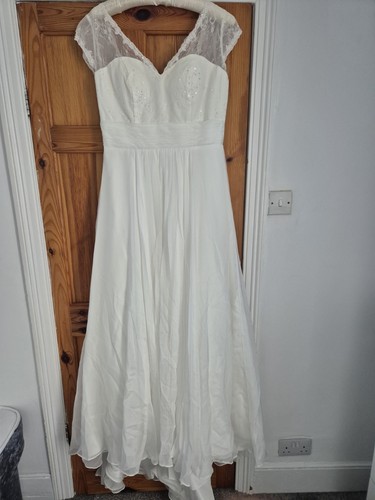 Wedding dress - wedding,