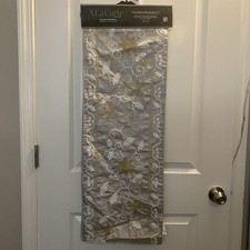 A La Carte- By Dainty Home