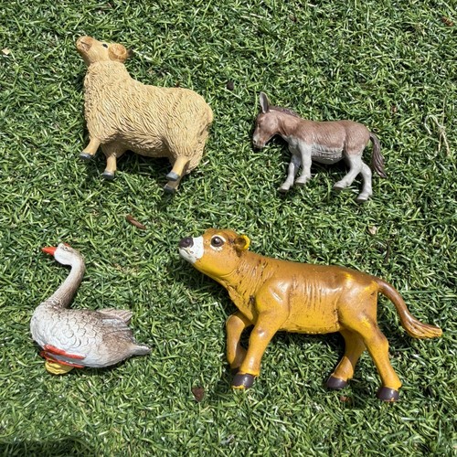 Aaa farm animals figures - aaa,