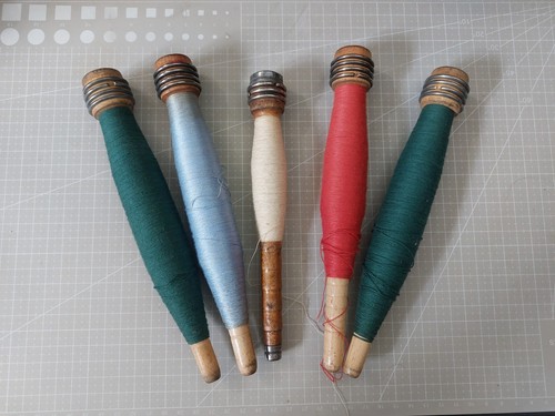 Lot vtg wooden yarn textile - 5,