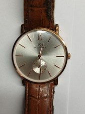 Mens Accurist Watch Working Battery In Used Condition