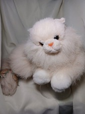 15" Vintage Gina Persian Cat