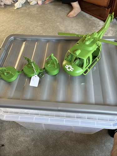 Toy story army men - story, and