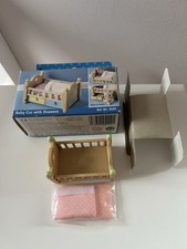 ORIGINAL SYLVANIAN FAMILIES BABY COT with DRAWERS. 