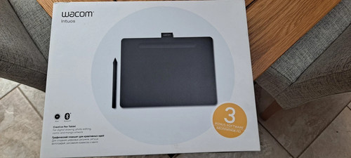 Wacom intuos tablet - wacom,