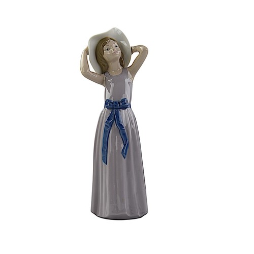 Lladro figurine 5011 trying - lladro, 5011.