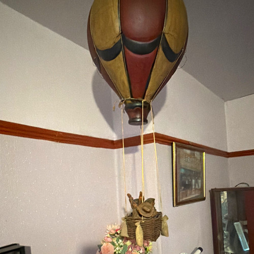 Hot air balloon hanging - hot,