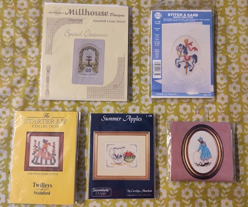 Bundle lot 5mini counted - of,