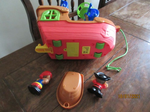 Tech pirate ship - tech,