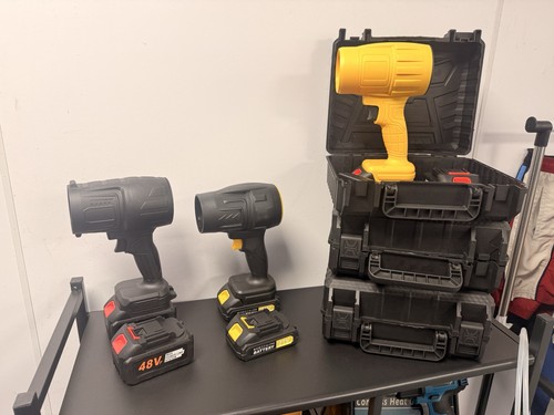 Leaf and snow blowers - blowers, car