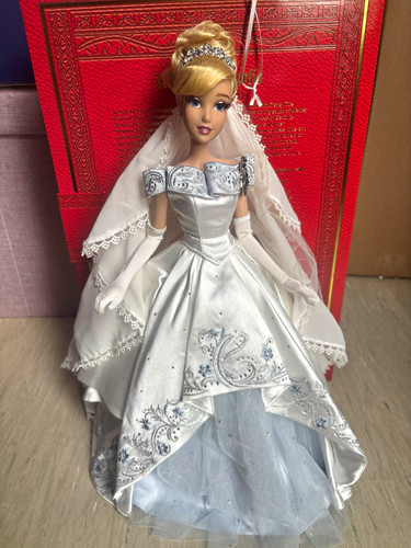 Disney cinderella limited doll - disney,