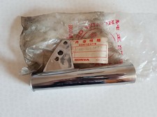 HONDA CB125 CB125S HEADLIGHT BRACKET GENUINE NEW NOS 51602-324-740XW