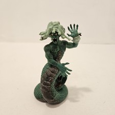 Medusa MYTHICAL CASTLE