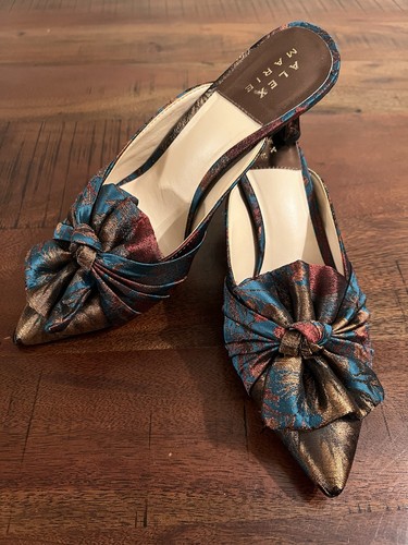 Alex marie audrene - marie, bow