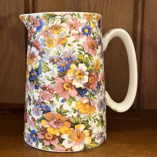 Floral jug heron cross - floral,