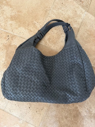 Bottega veneta classic - veneta,