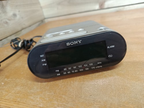 Sony dream machine icf c218 - sony, icf-c218
