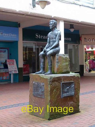 Photo 6x4 statue - photo, howard