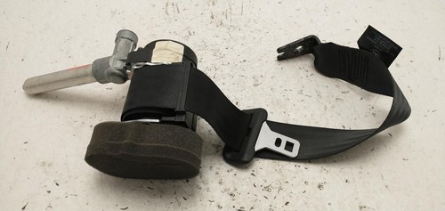 Volvo c30 seat belt - seat,
