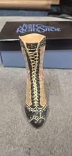just the right shoe "deco