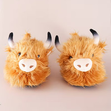Highland Cow Slippers -