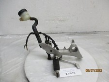 HONDA VFR 800 FI 97-ON FOOTREST HANGER  (20574)