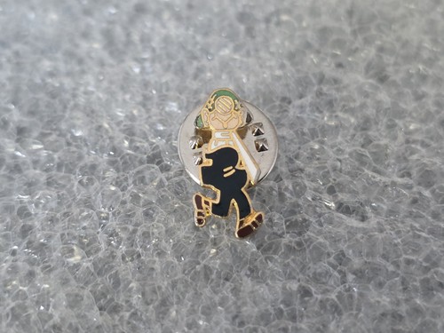 Vintage andy capp enamel pin - andy,