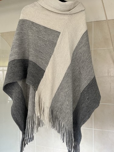 Bonmarche poncho one size - poncho,