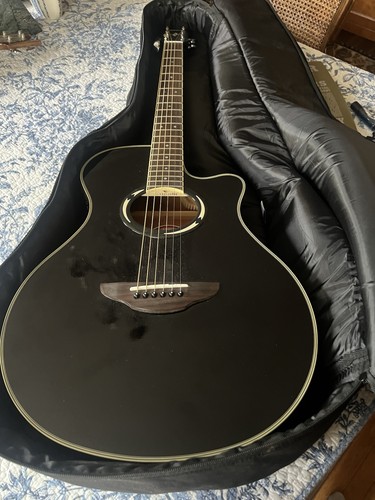 Yamaha apx500iii black - yamaha,