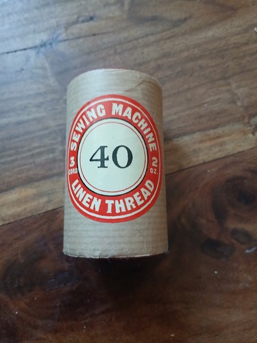 500m red vintage linen thread - red,