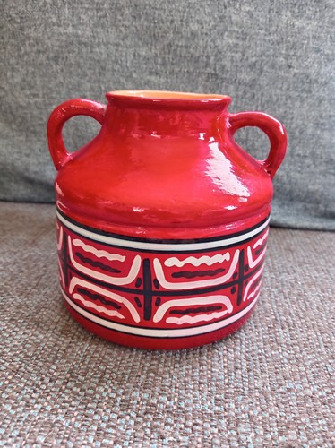Peter haywards pottery - pottery, 2