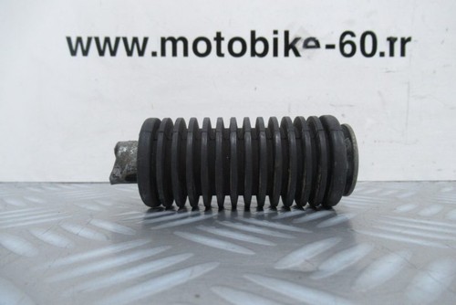 Suzuki 650 left rear - dr,