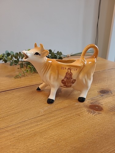 Vintage cow creamer - cow,
