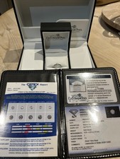 LEO DIAMOND Round Solitaire