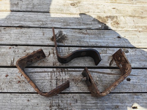 Peugeot 205 rear bumper irons
