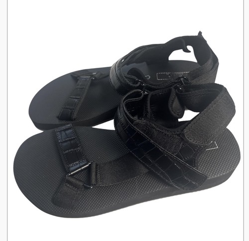 Bnwt upper leather black - bnwt,