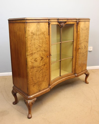Elegant antique burr walnut - burr,