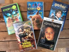 Children's VHS bundle - 5 video tapes