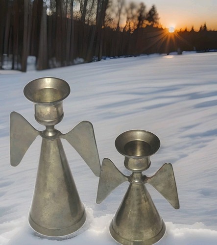 Brass angel candle - 6",