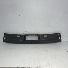 Audi RS4 windscreen upper roof