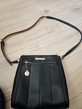 Black river island - river,